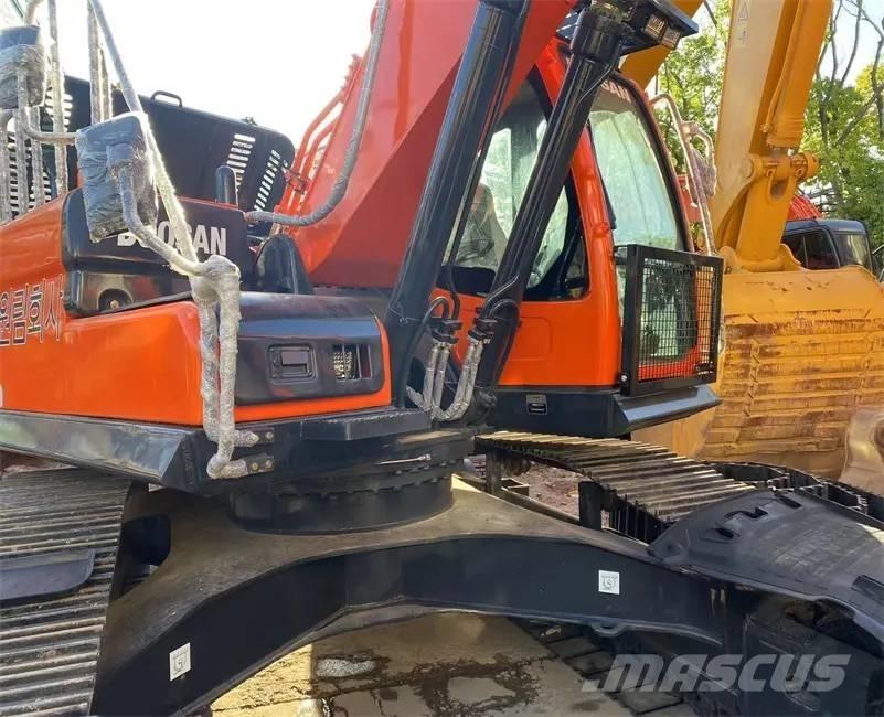Doosan DX300LC-9C Koparki gąsienicowe