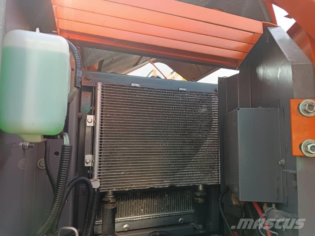 Hitachi ZX 70 Midikoparki  7t - 12t