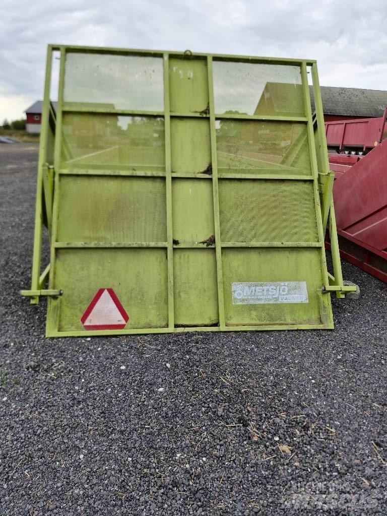 Metsjö Gräs kasset Transport - Inne