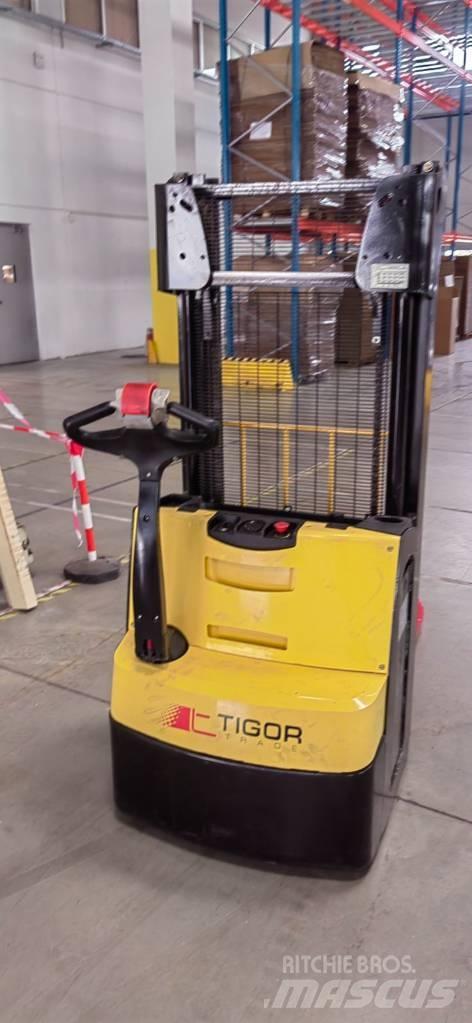 Hyster S 1.2 Wózki widłowe unoszące z dyszlem