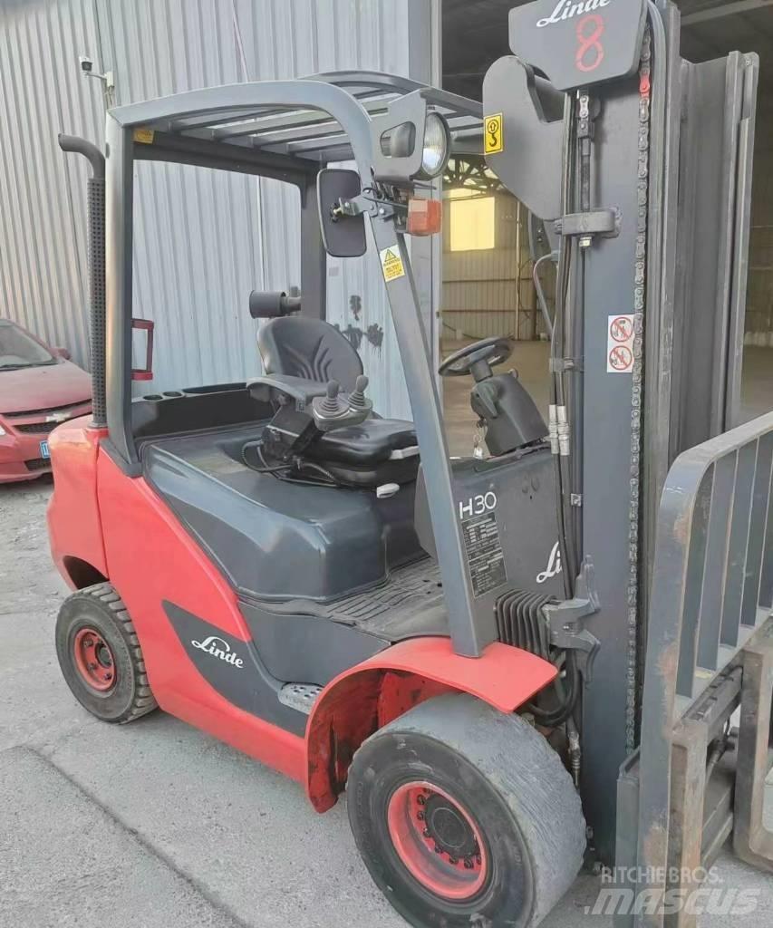 Linde H 30 D Wózki Diesla