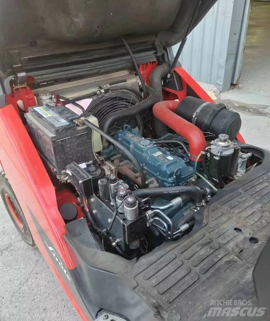 Linde H 30 D Wózki Diesla
