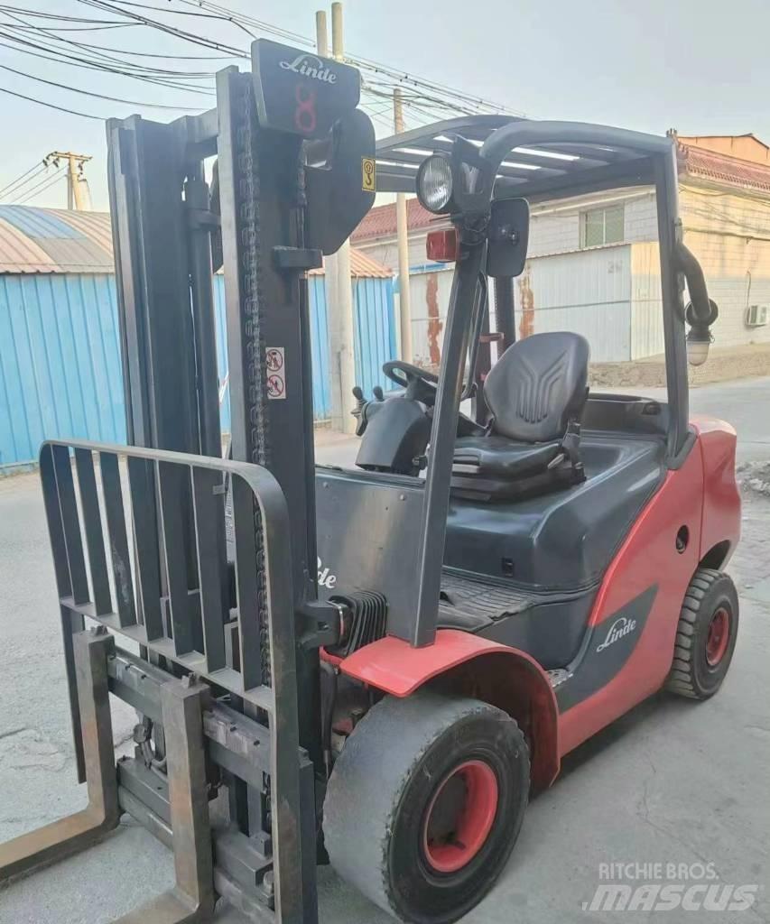 Linde H 30 D Wózki Diesla