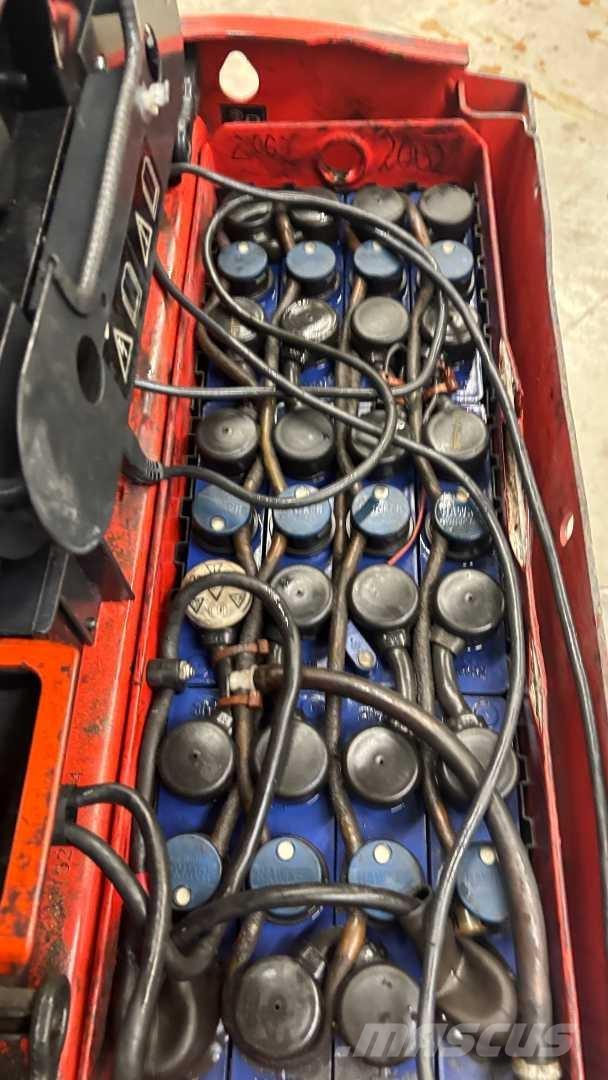 Linde T16 Wózki widłowe unoszące z dyszlem