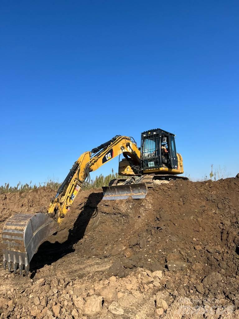CAT 311 FL Koparki gąsienicowe