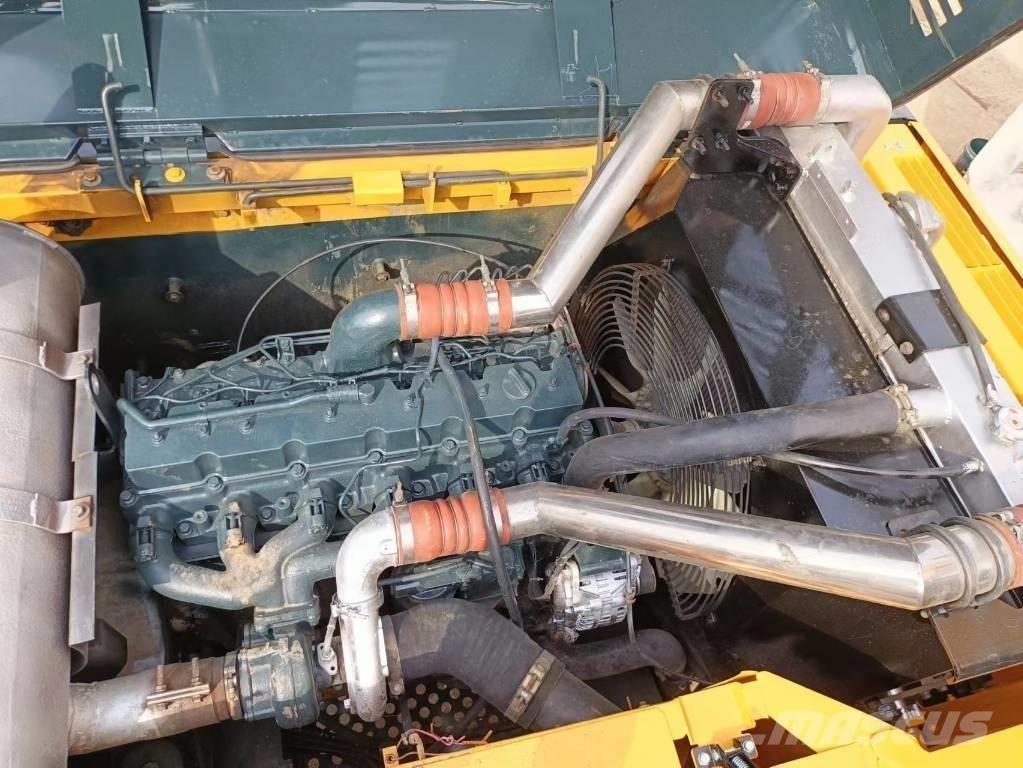 Hyundai 305-9 Koparki gąsienicowe