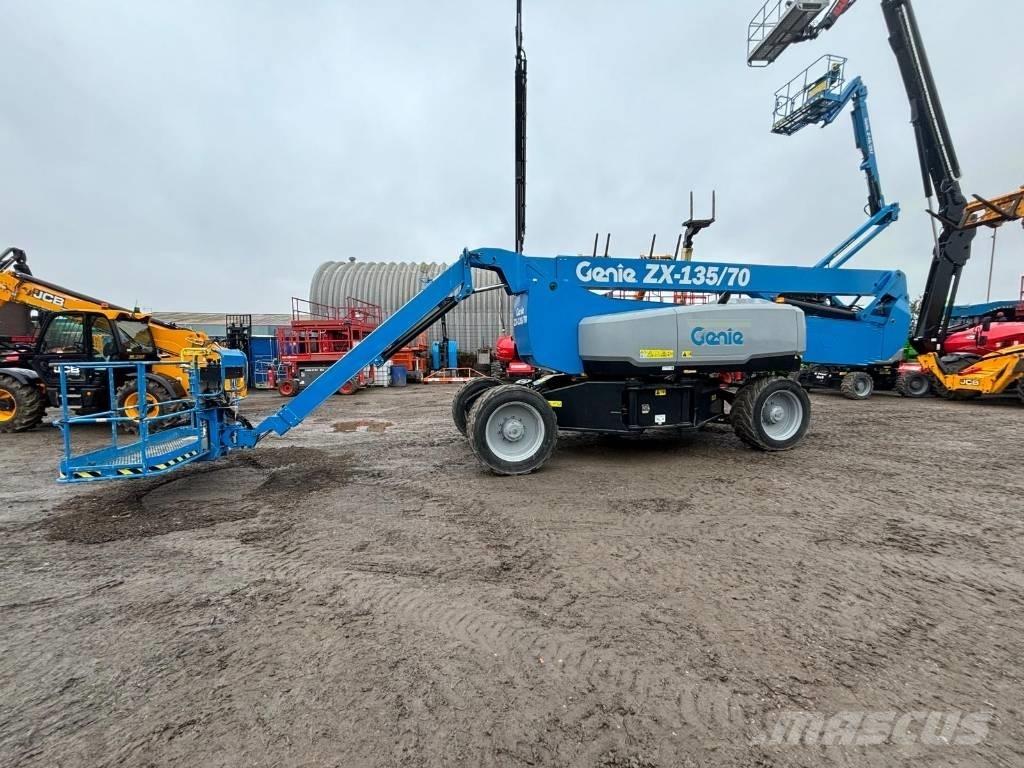 Genie ZX 135/70 Podnośniki przegubowe