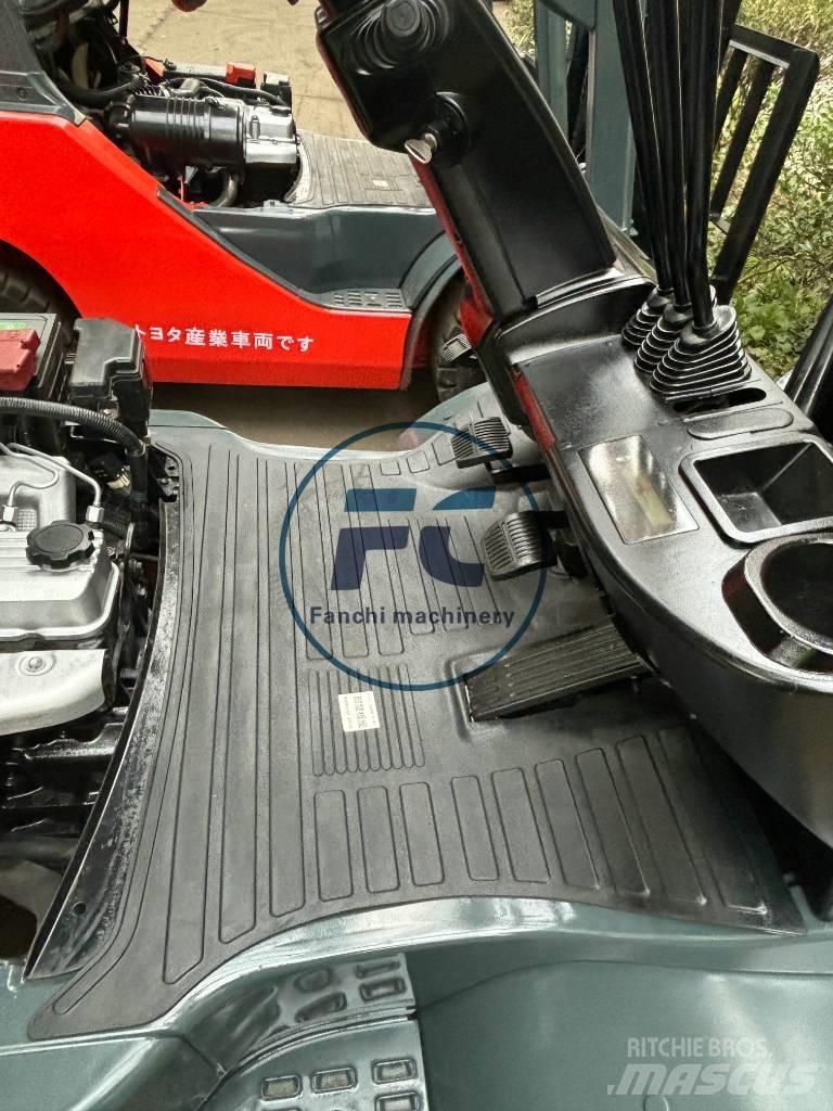 Toyota FDZN 30 Wózki Diesla