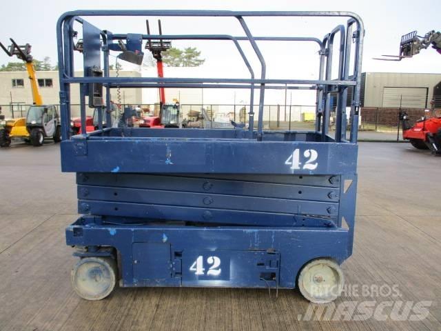Genie GS2646 (202) Podnośniki nożycowe