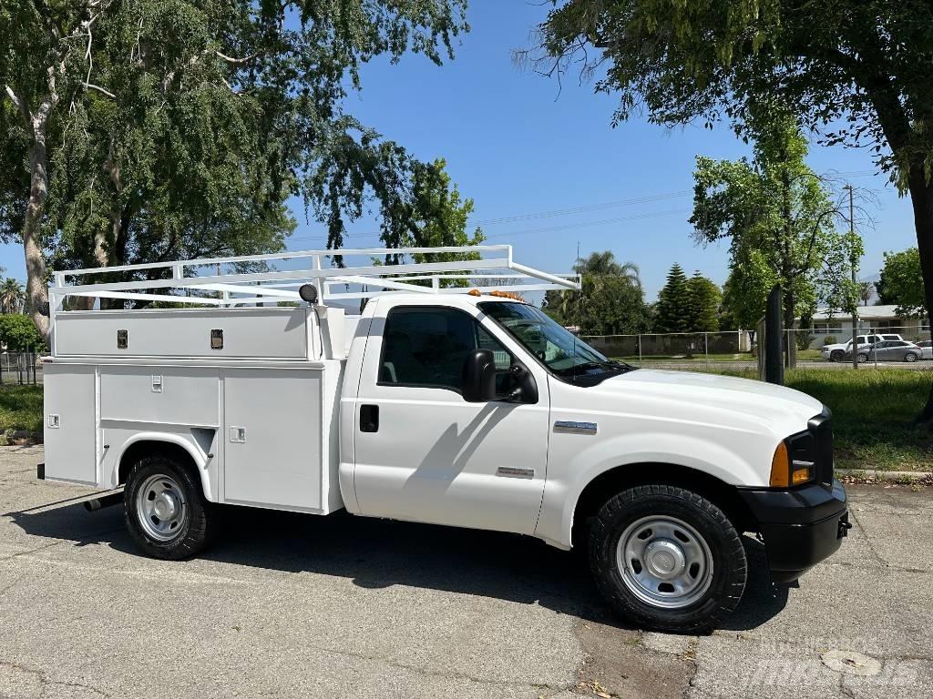 Ford F 350 Pick-upy / Pojazdy z otwieranymi burtami
