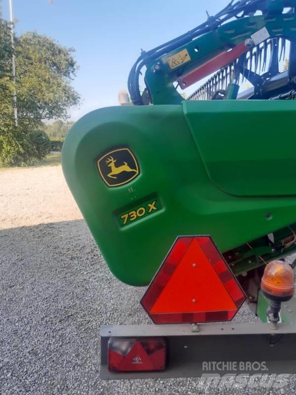 John Deere T 670 i Kombajny zbożowe