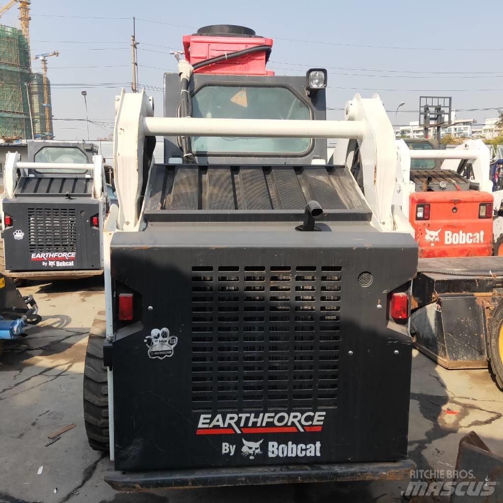 Bobcat S18 Ładowarki burtowe