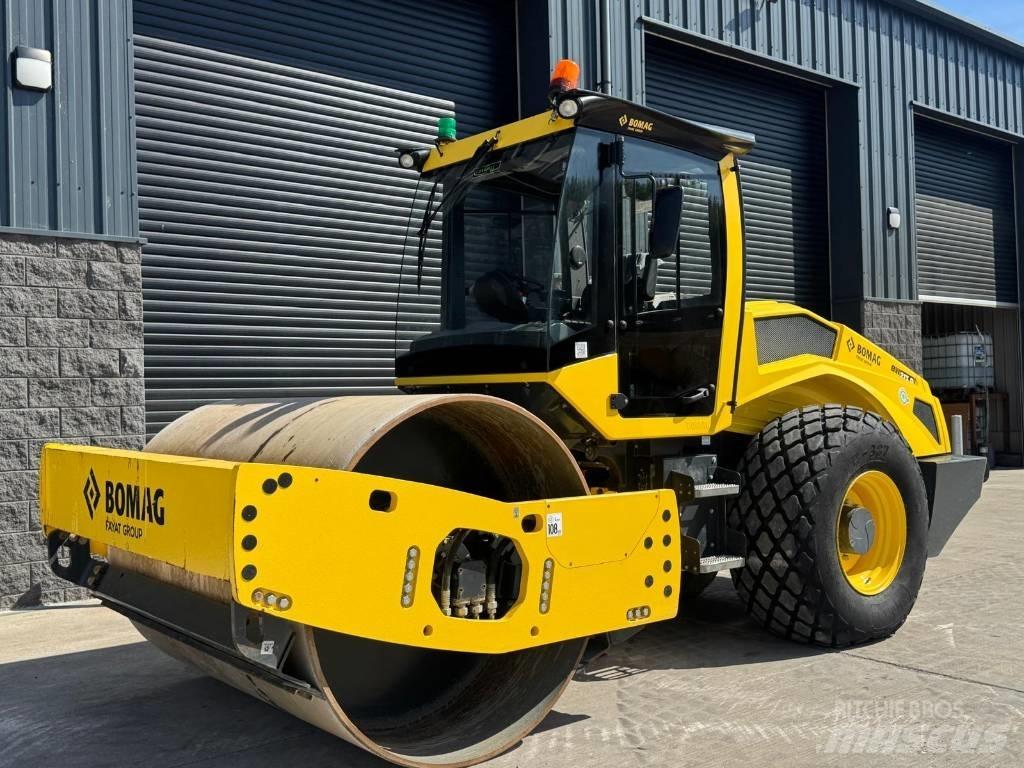 Bomag BW 213 D H-2 Walce jednobębnowe