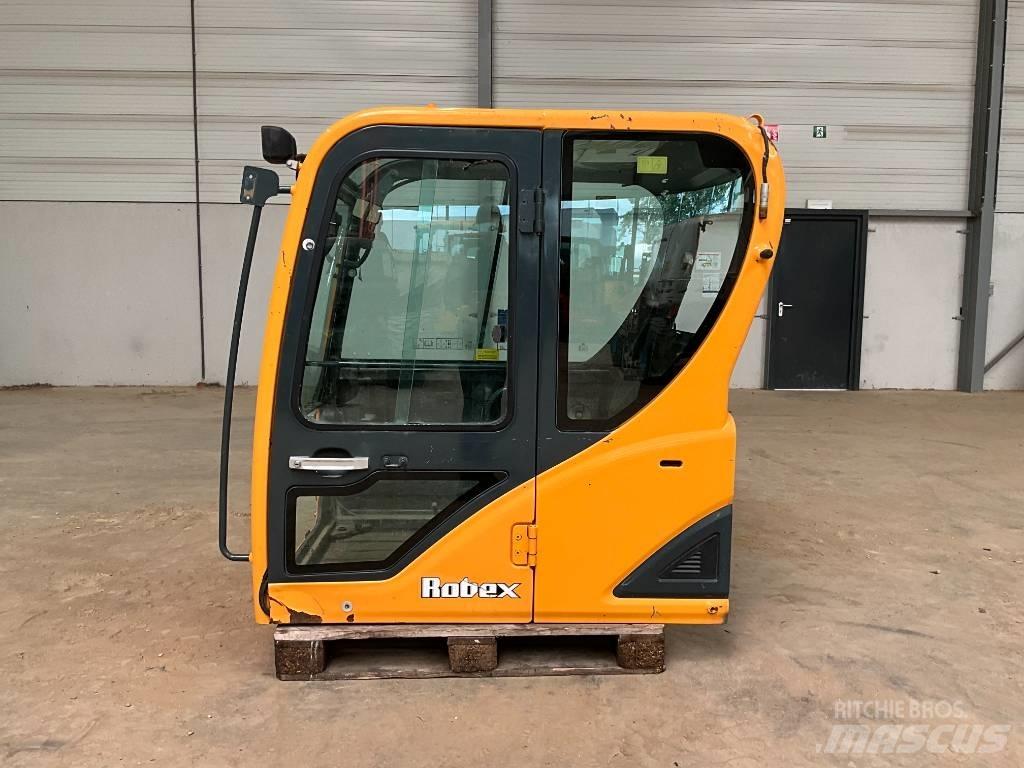 Hyundai Robex 55-9 A Kabiny i wnętrze