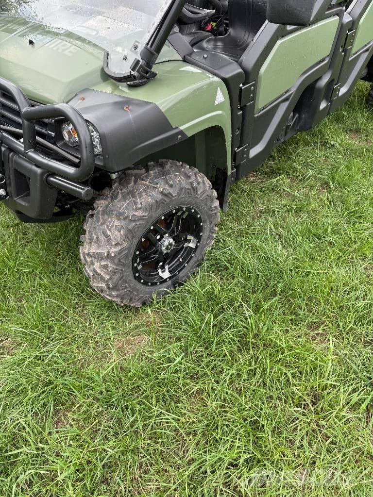 John Deere 855 Maszyny komunalne