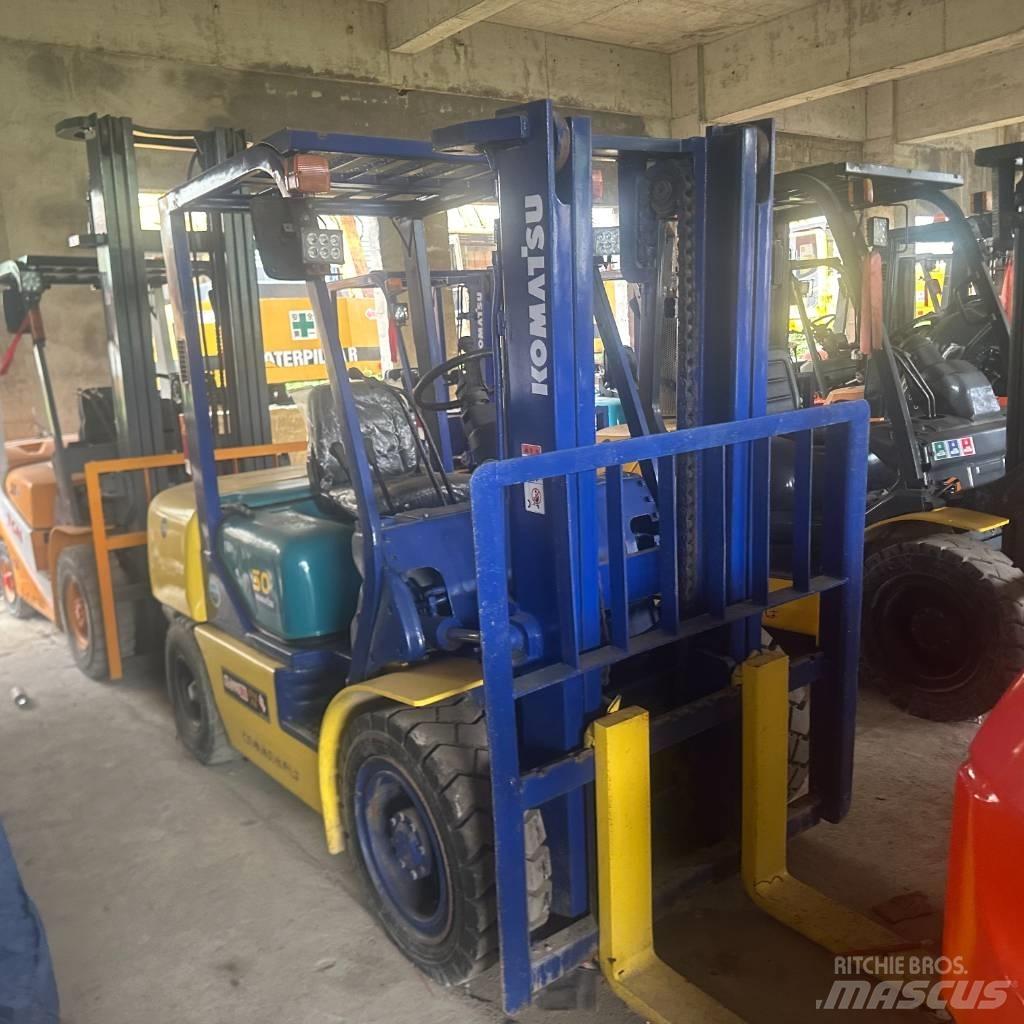 Komatsu F30T Wózki Diesla