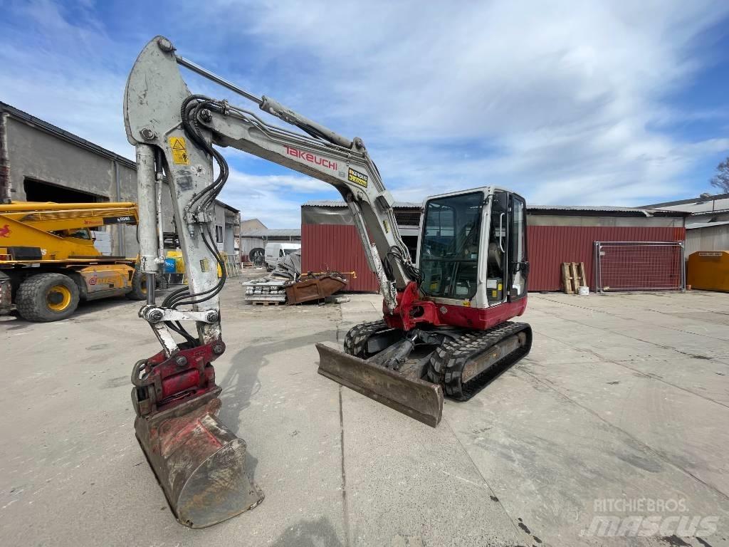 Takeuchi TB 250 Minikoparki