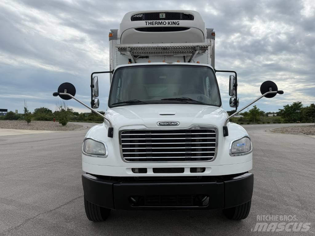 Freightliner M 106 Chłodnie samochodowe