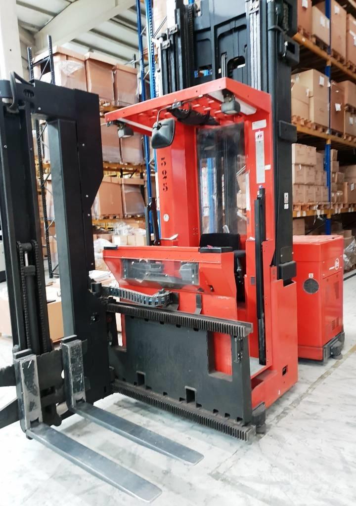 BT CTX 1300 Wózki widłowe do wąskich korytarzy