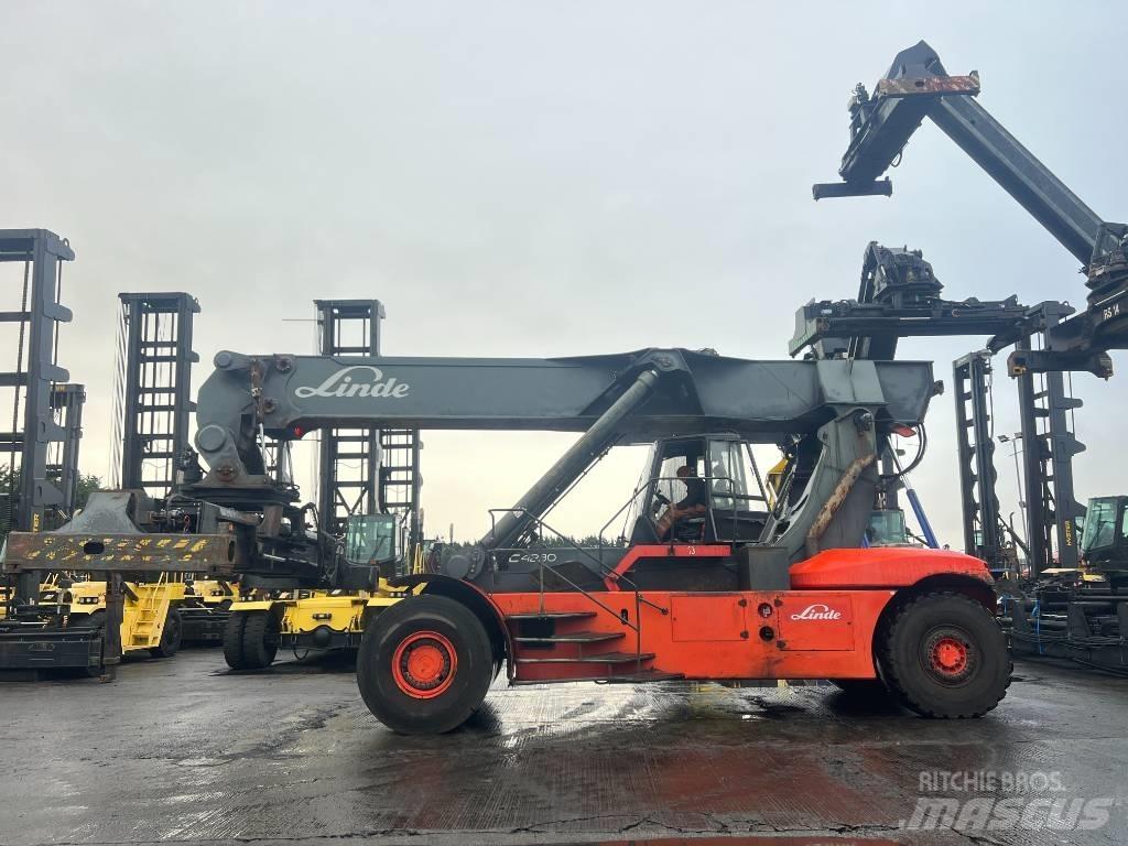 Linde C4230TL Wózki typu Reachstacker