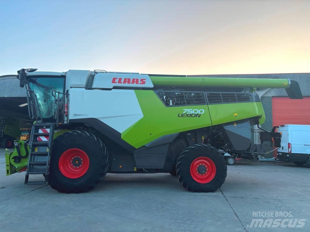 CLAAS Lexion 7500 Kombajny zbożowe