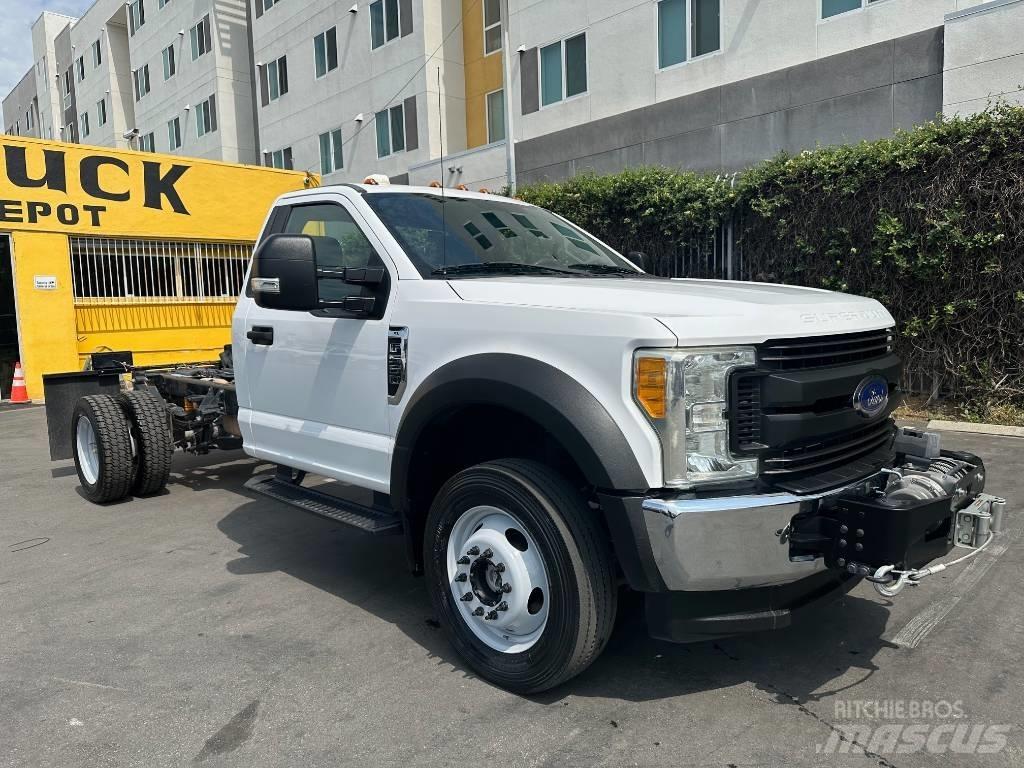 Ford F 550 Pojazdy pod zabudowę
