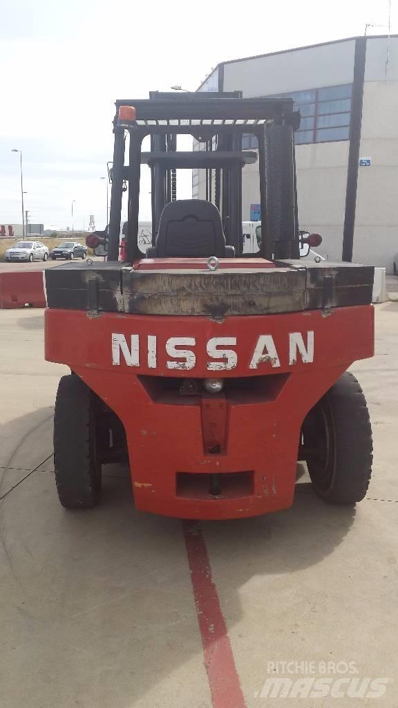 Nissan WF05H70U Wózki Diesla