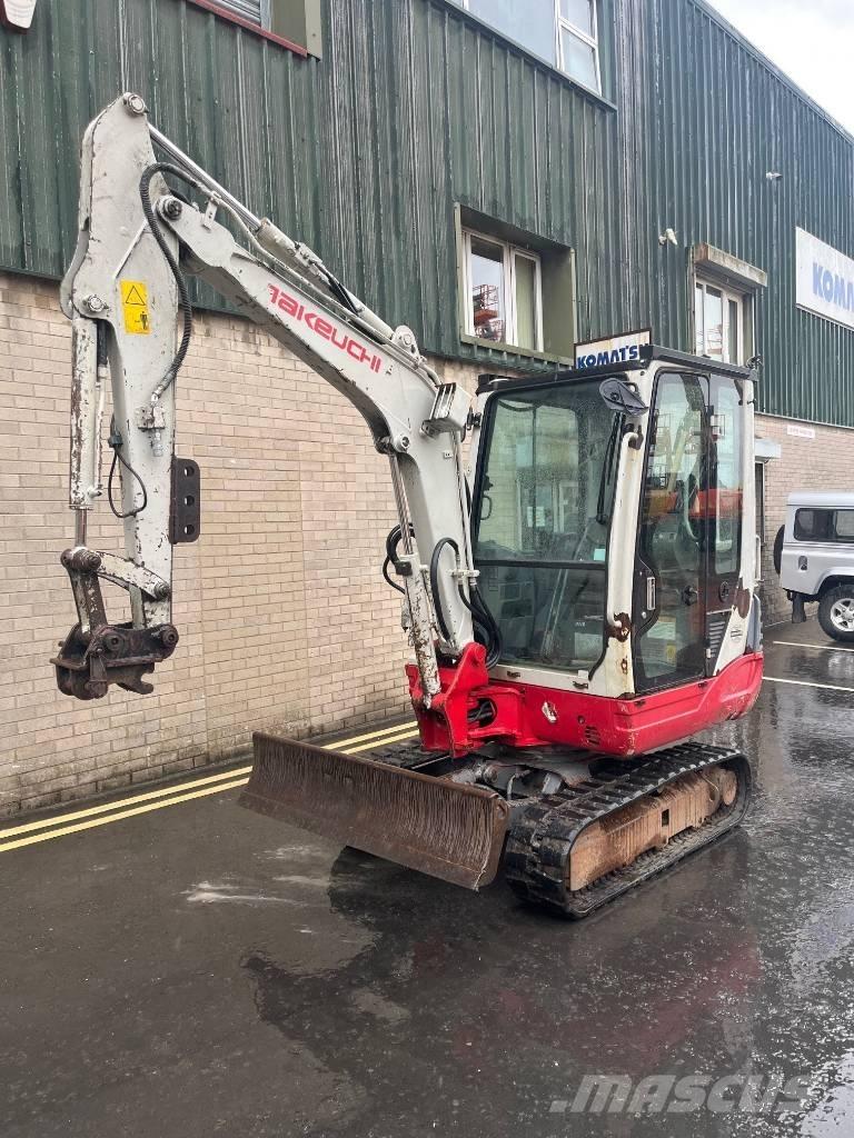 Takeuchi TB 228 Minikoparki