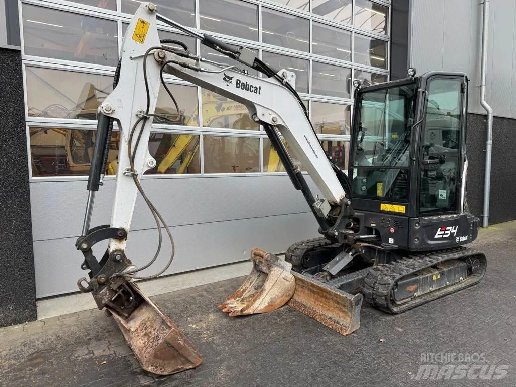 Bobcat E34 Minikoparki
