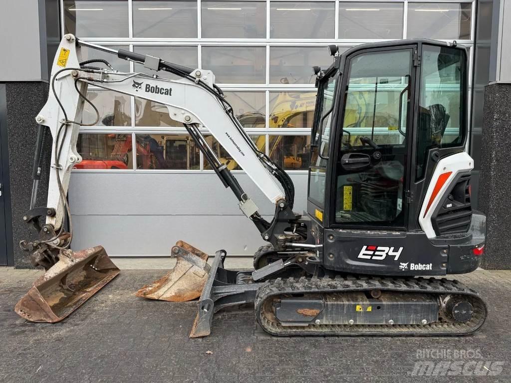Bobcat E34 Minikoparki
