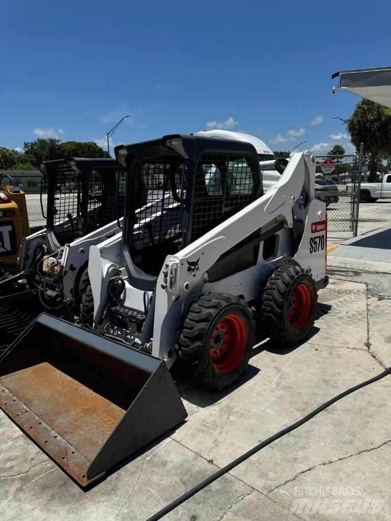 Bobcat S570 Ładowarki burtowe