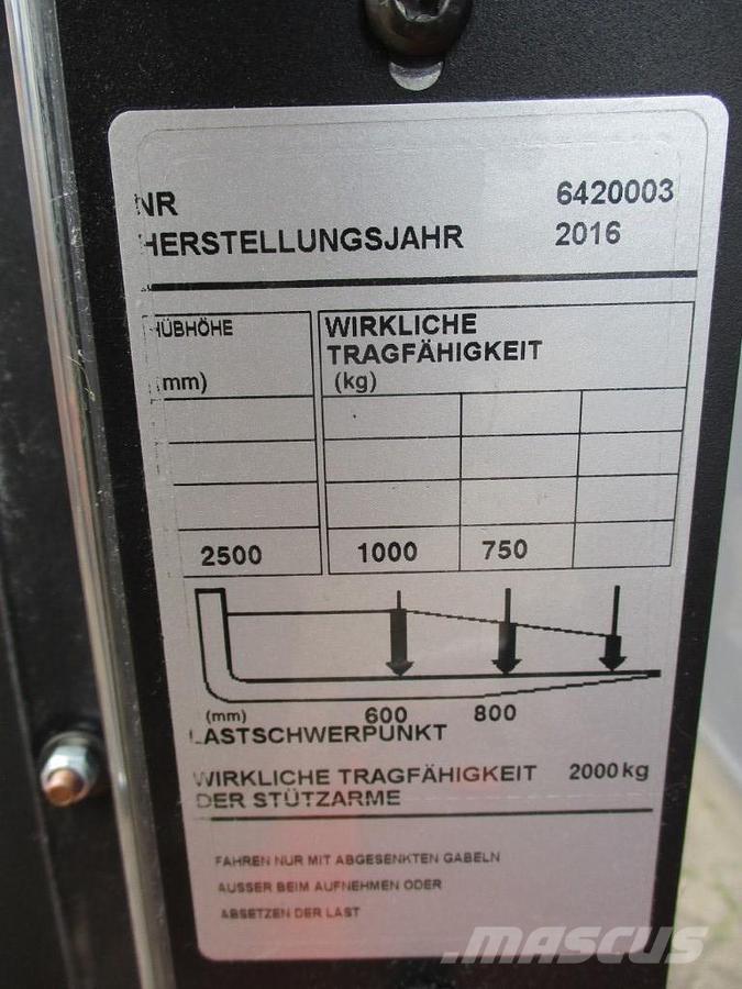BT SPE200D Wózki widłowe unoszące z platformą dla operatora