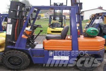 Toyota 02-5FGL30 Wózki LPG