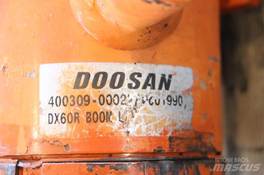 Doosan DX 60 R Minikoparki