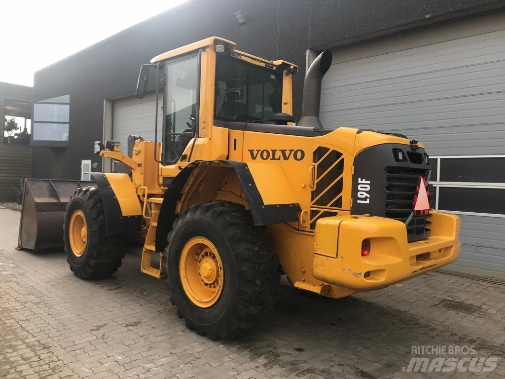 Volvo L90F Ładowarki kołowe