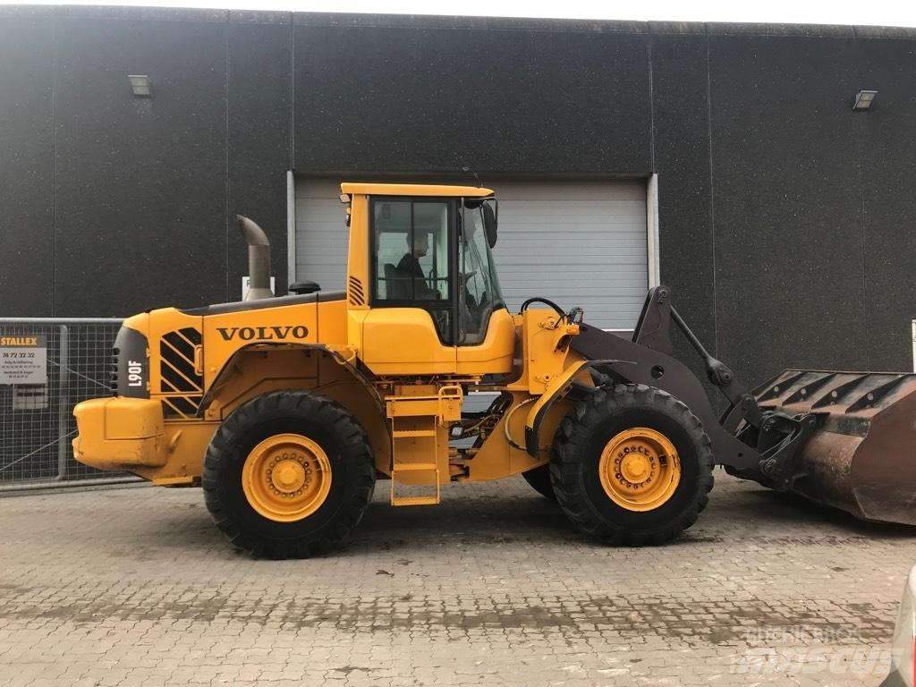 Volvo L90F Ładowarki kołowe