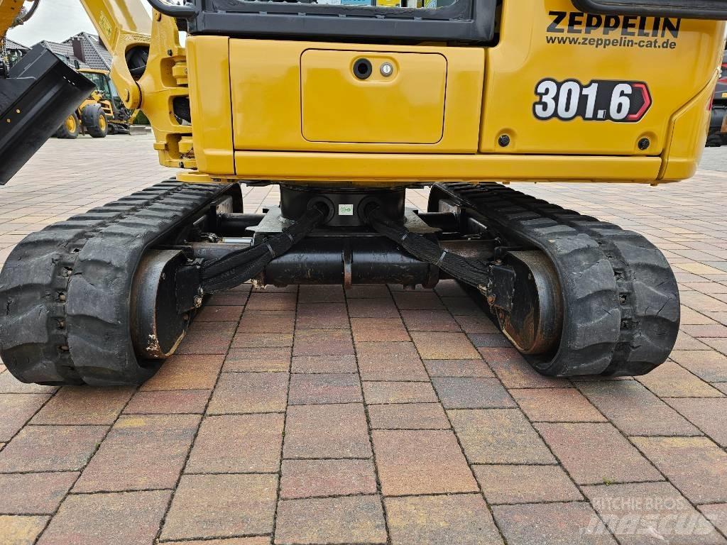 CAT 301.6 Minikoparki