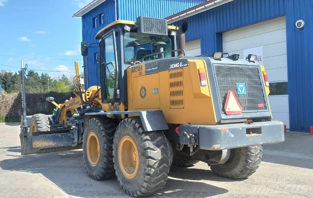 XCMG GR215A Równiarki