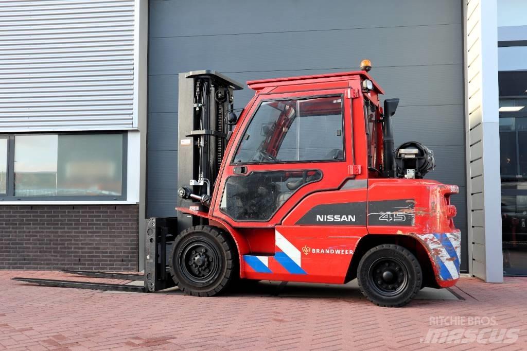 Nissan J1F4A45LY Wózki LPG
