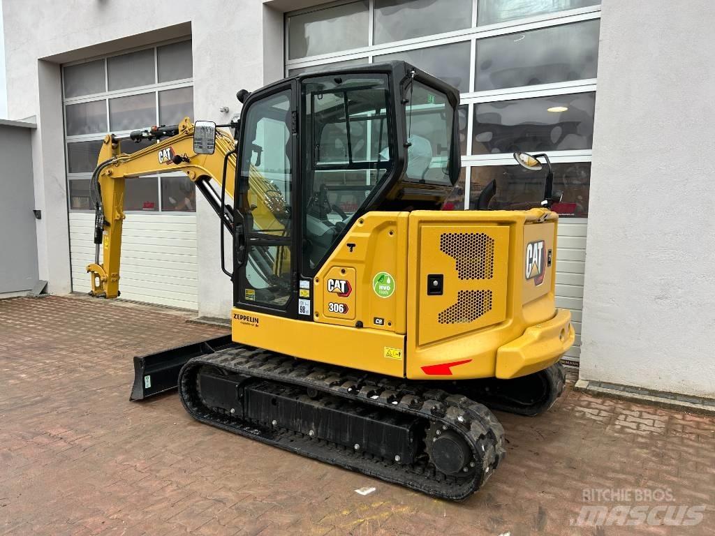 CAT 306 Minikoparki