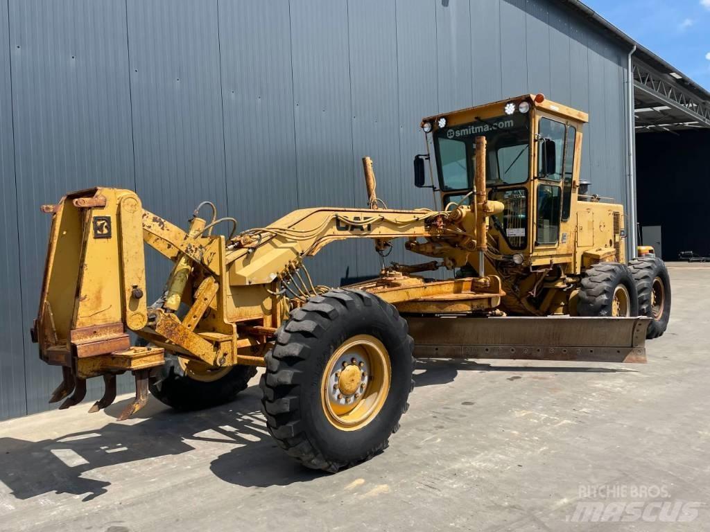 CAT 140G Równiarki