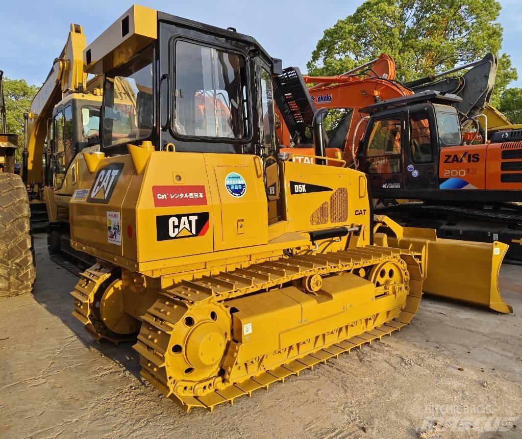 CAT D 5 K Spycharki gąsienicowe