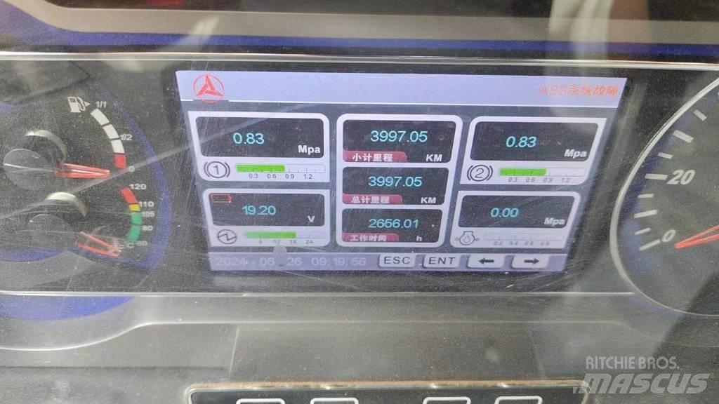 Sany STC600T6 Żurawie szosowo-terenowe