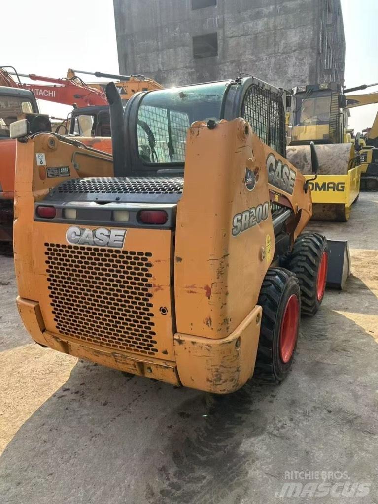 CASE SR 200 Ładowarki burtowe
