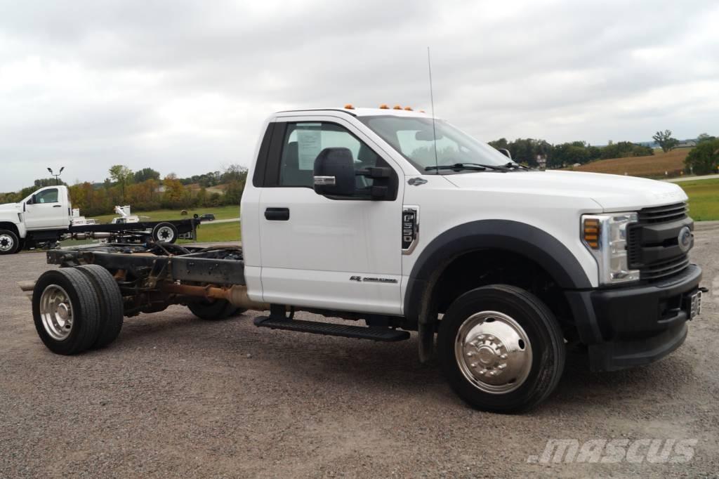 Ford F 550 XL SD Pojazdy pod zabudowę