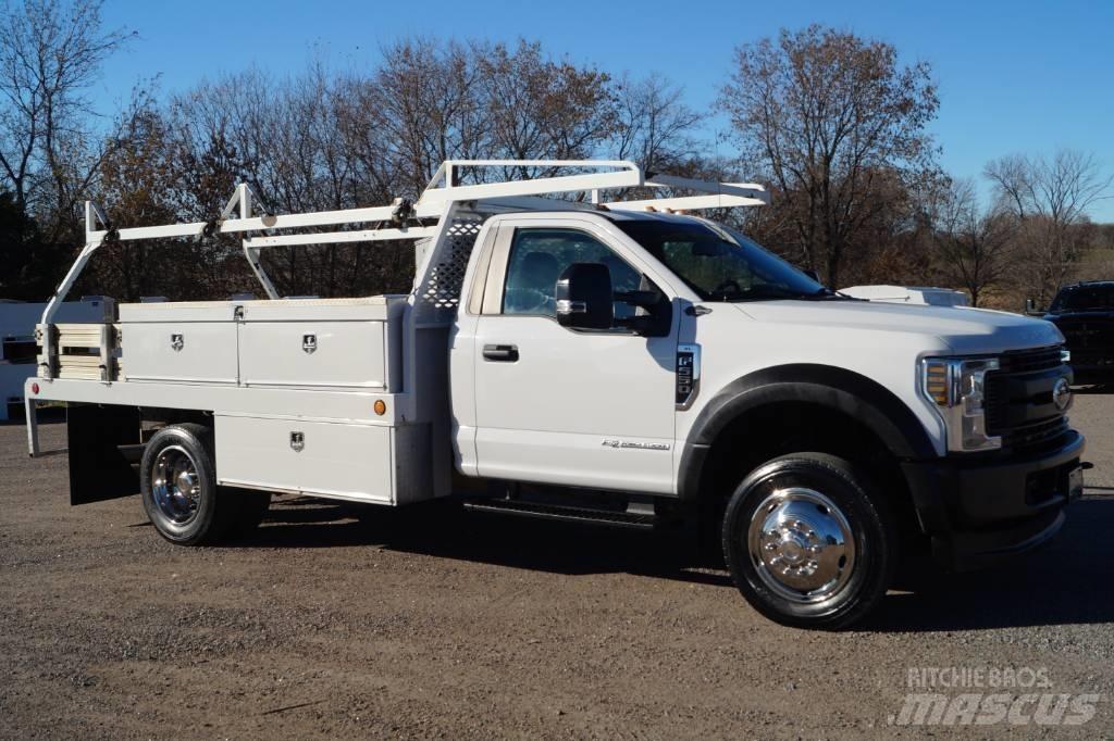 Ford F 550 XL SD Ciężarówki typu Platforma / Skrzynia