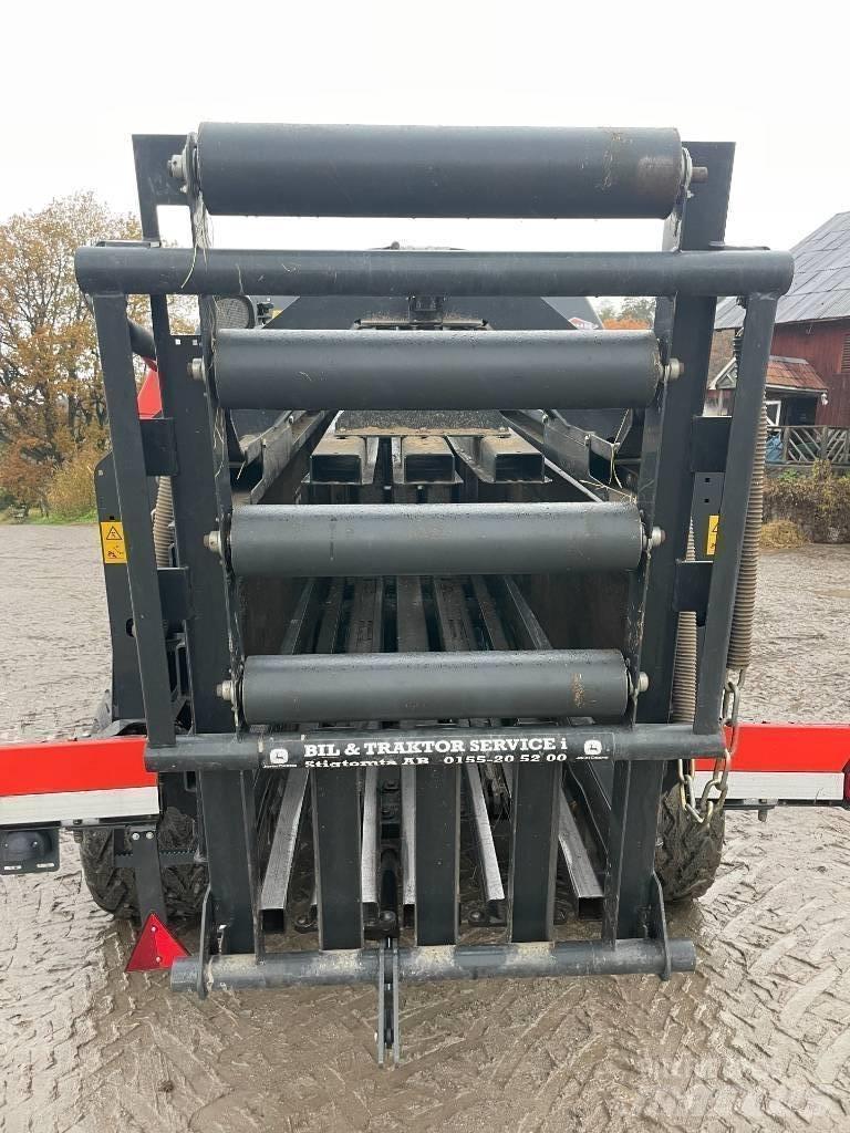 Kuhn LSB 890 Prasy kostkujące