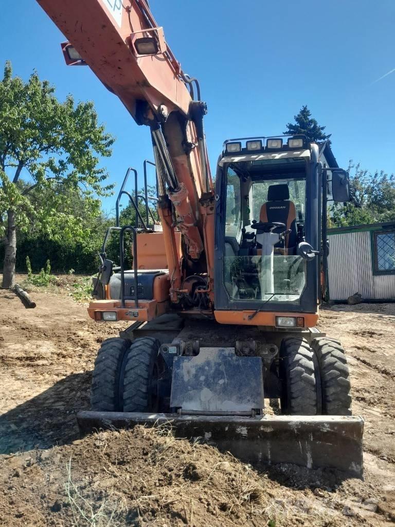 Doosan DX 160 W-3 Koparki kołowe