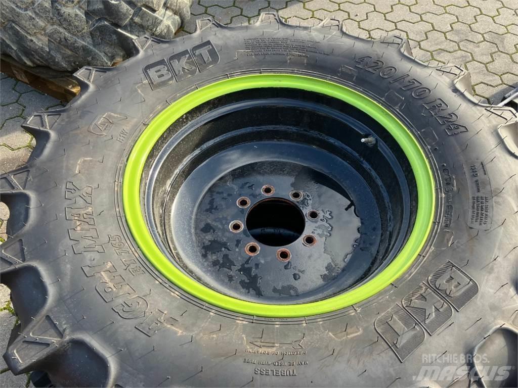BKT 420/70R24 Opony, koła i felgi