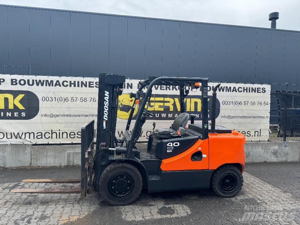 Doosan D 40 SC-7 Wózki Diesla